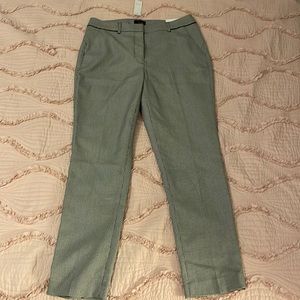New. Size 8 black/white pants